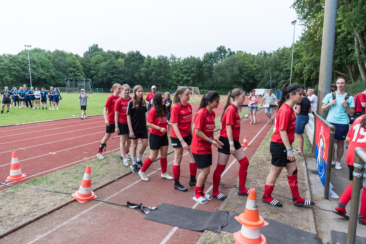 Bild 210 - Loewinnen Cup